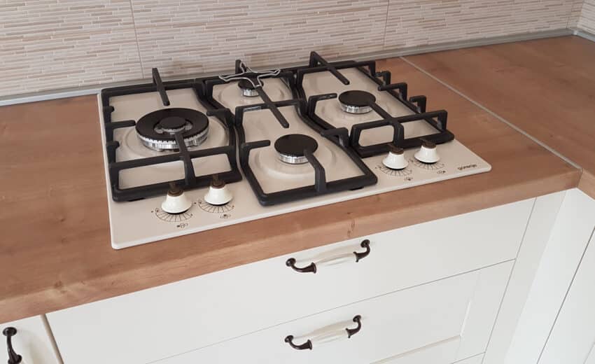 Rustikalna kuhinja - KTD namještaj