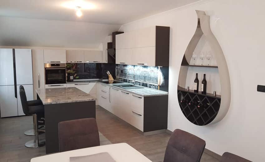 Kuhinja i granit radna površina - KTD namještaj