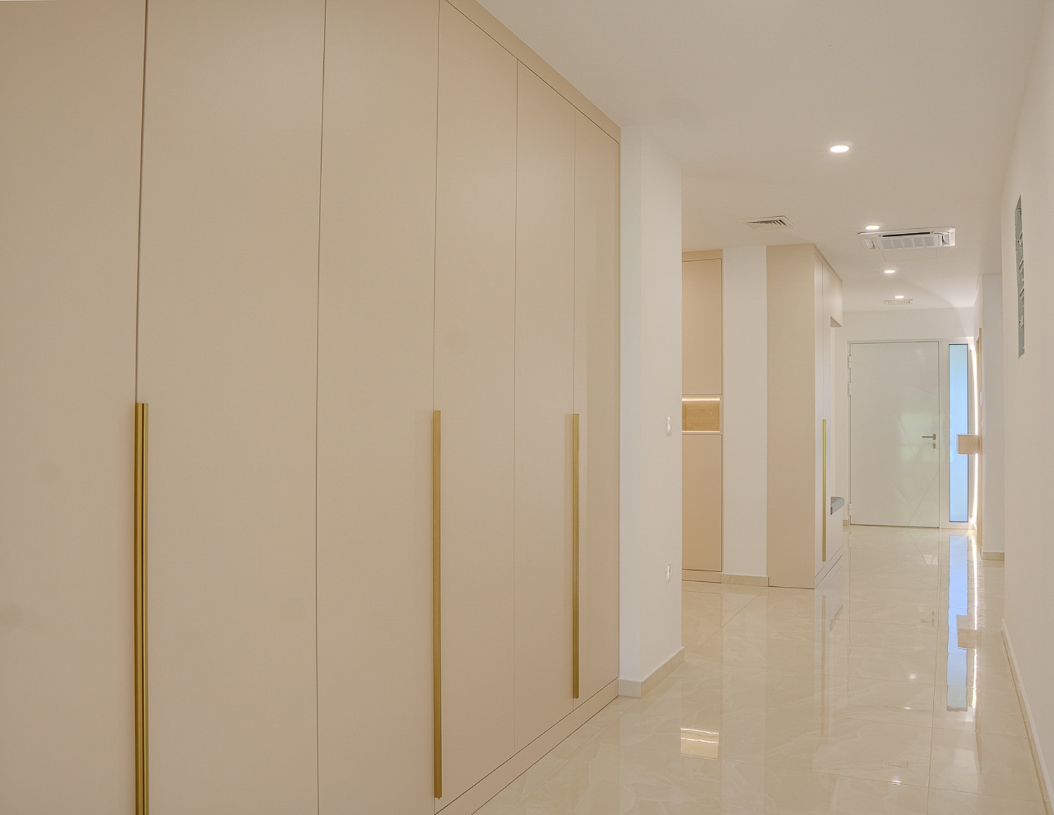 Ormari po mjeri Varazdin - KTD namještaj